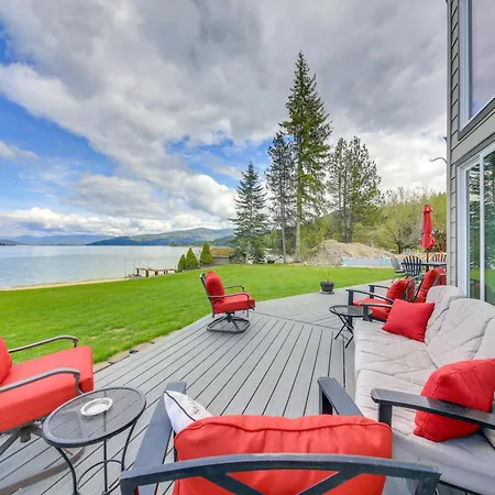 Beachfront Sagle Retreat With Boat Dock And Lift